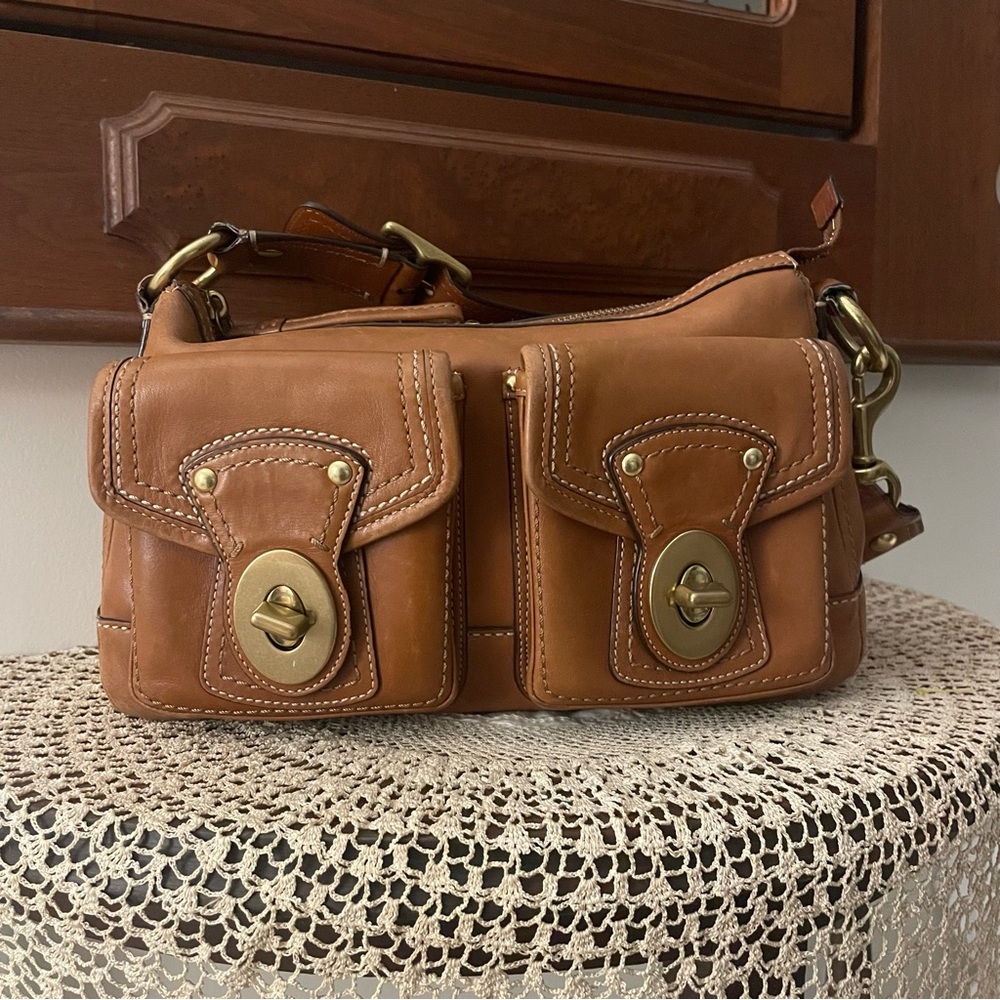 Vintage Coach Legacy Turn Lock Shoulder Bag